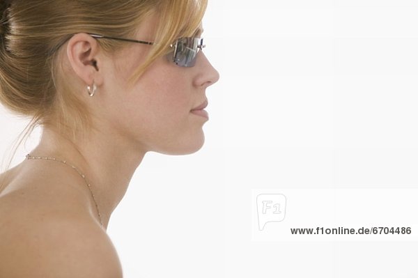 Profil  Profile  Frau  Kleidung  Sonnenbrille