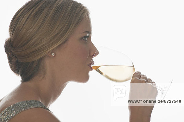 Frau  Wein  Kosmopolit  trinken
