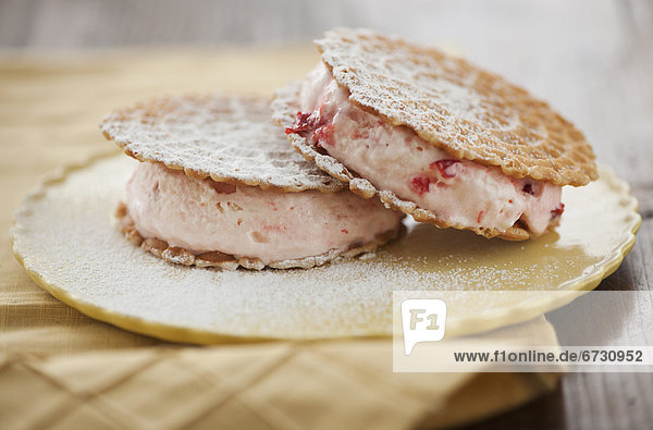 hoch oben nahe Eis Sandwich Sahne
