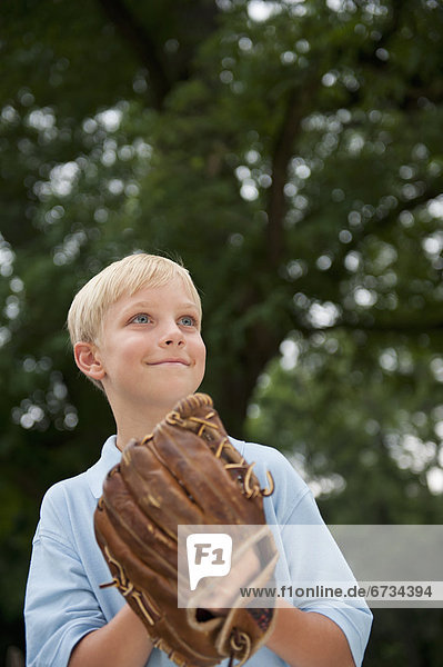 Junge - Person  Handschuh  Baseball  Kleidung  10-11 Jahre  10 bis 11 Jahre