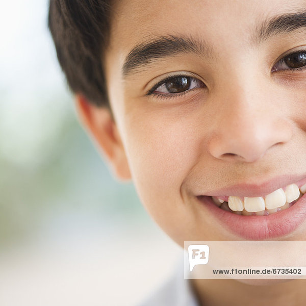 Portrait  lächeln  Junge - Person  12-13 Jahre  12 bis 13 Jahre
