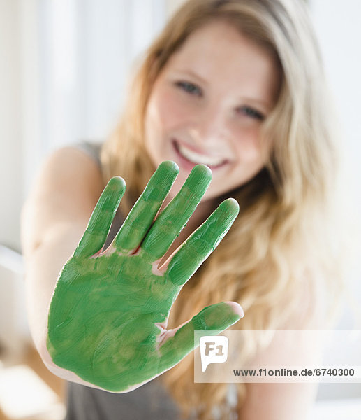 Frau  bedecken  grün  jung  Farbe  Farben  bemalen