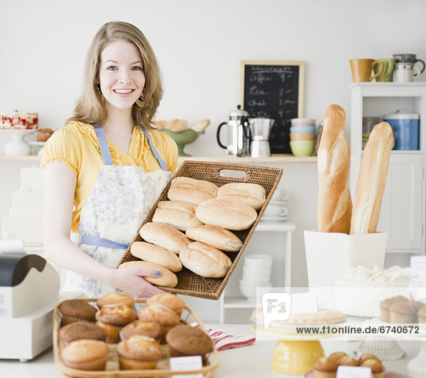 Frau arbeiten Bäckerei