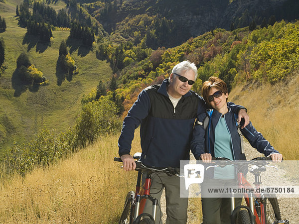 Senior couple with mountain bikes  Utah  United States