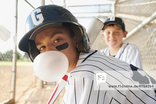 Vereinigte Staaten von Amerika  USA  Teamwork  Junge - Person  klein  Baseball  10-11 Jahre  10 bis 11 Jahre  Kalifornien