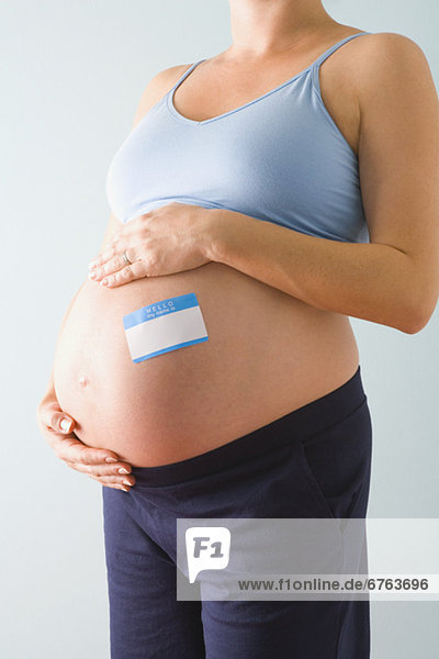 Frau Schwangerschaft blau Preisschild Name