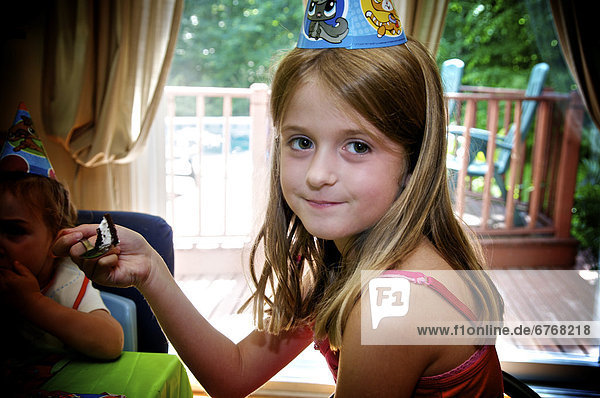 Hut  Geburtstag  Kuchen  jung  Mädchen  Quebec