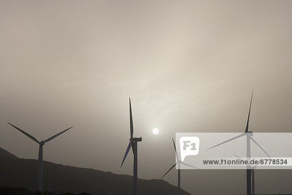 Windturbine Windrad Windräder Silhouette