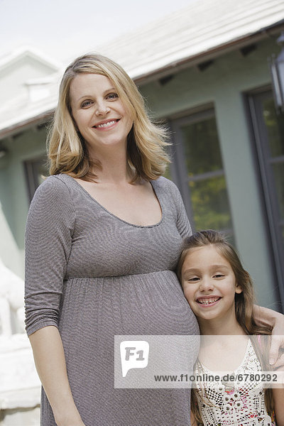 Portrait  Schwangerschaft  Tochter  Mutter - Mensch