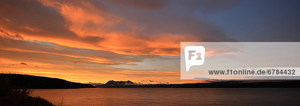 Sunrise over Teslin Lake  Teslin  Yukon