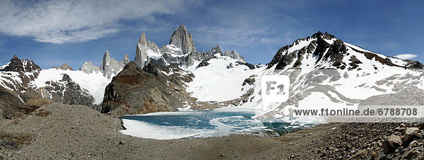 Panorama im Parc National los Glaciares  Patagonien  Argentinien  Südamerika