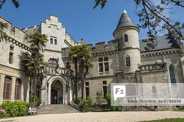 Schloss  Chateau d'Antoine d'Abbadie  Aquitaine  Frankreich  Europa