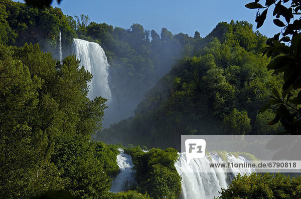 Cascata delle Marmore  Wasserfall von Marmore  Valnerina  Terni  Umbrien  Italien  Europa