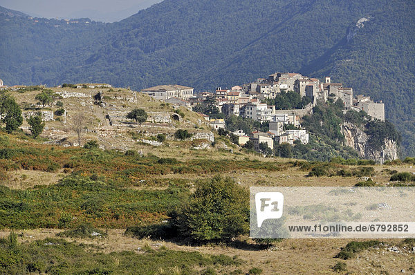 Europa Stadt Ausgrabungsstätte Ruine Latium antik Italien römisch