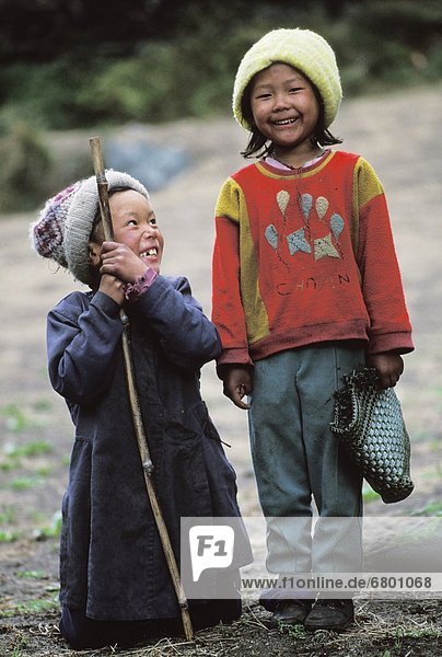 Children Smiling  Namche Bazaar  Solo Khumbu Region  Nepal