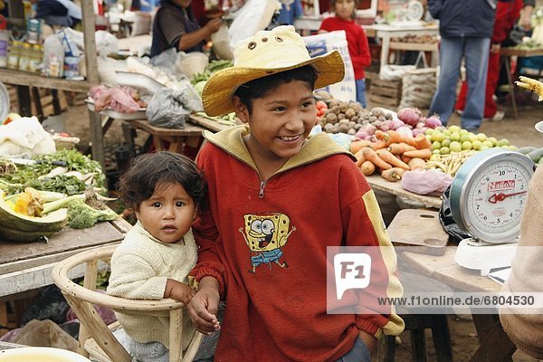 Lima Hauptstadt Junge - Person jung Baby Marktplatz Peru