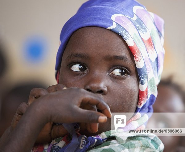 Schal  Kleidung  Mädchen  Afrika  Mosambik