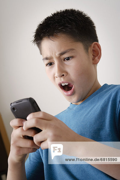 Handy benutzen Begeisterung Junge - Person Kurznachricht 10-11 Jahre 10 bis 11 Jahre