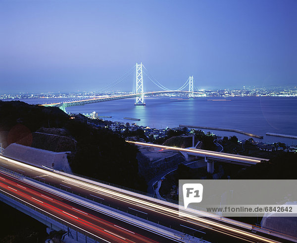 Brücke Autobahn Hyogo Abenddämmerung Japan Meerenge