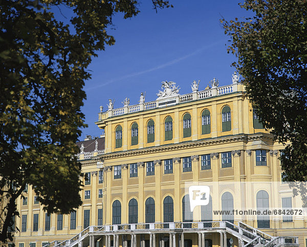 Wien  Hauptstadt  Schloss Schönbrunn  Österreich