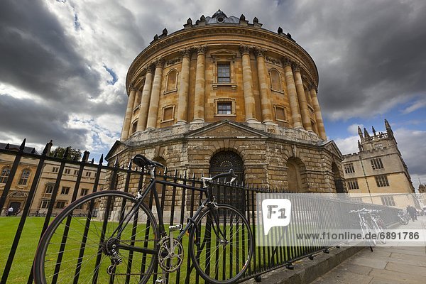 Lifestyle  Bibliotheksgebäude  bauen  England  Oxford  Oxfordshire  rund