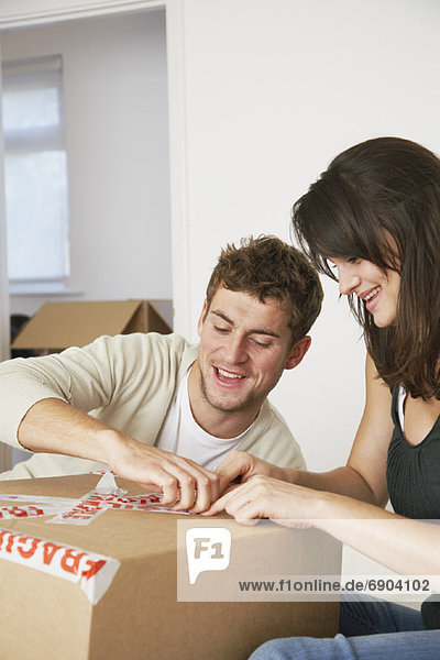 Couple Packing Box in Bedroom