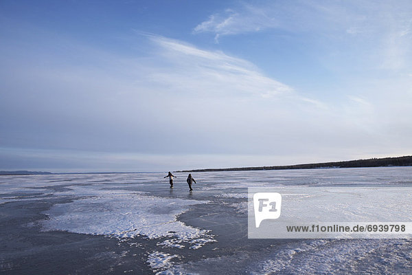Mensch  Menschen  See  gefroren