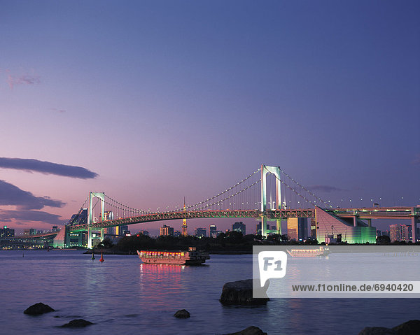 Rainbow Bridge at sunset  Tokyo  Japan