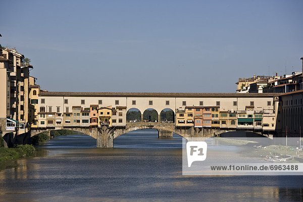 Ponte Vecchio  Florence  Tuscany  Italy