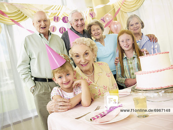 Senior Senioren Fest festlich Wohnhaus Geburtstag