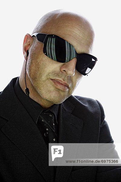 Portrait Mann Kleidung Sonnenbrille