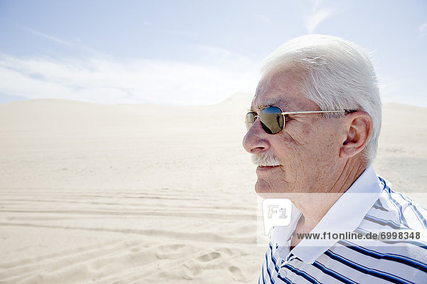 Portrait of Man in the Desert  Imperial Sand Dunes Recreation Area  California  USA
