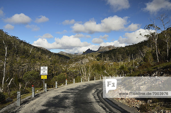 Berg  Fernverkehrsstraße  See  Wiege  Australien  Tasmanien