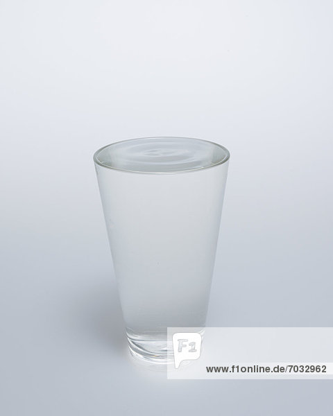 Wasser Glas 1
