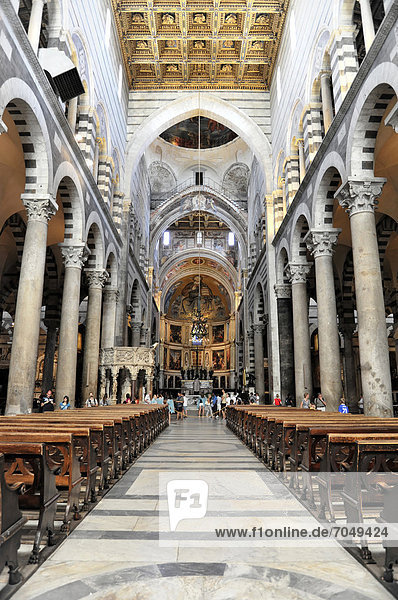 Interior view towards the altar area  Cattedrale di Santa Maria Assunta cathedral  UNESCO World Heritage Site  Piazza dei Miracoli  Pisa  Tuscany  Italy  Europe