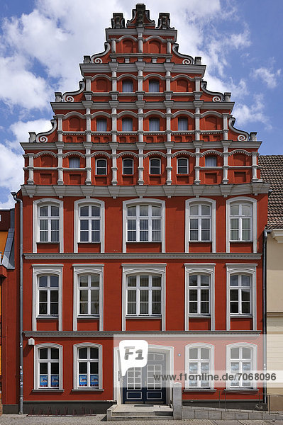 Europa Wohnhaus verziert Renaissance Jahrhundert Deutschland Greifswald Mecklenburg-Vorpommern