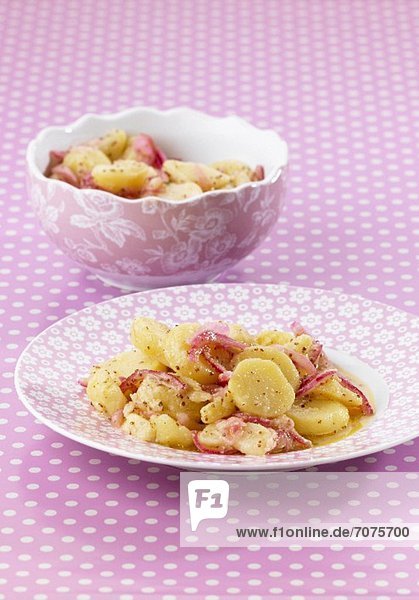 Potato salad with red onions