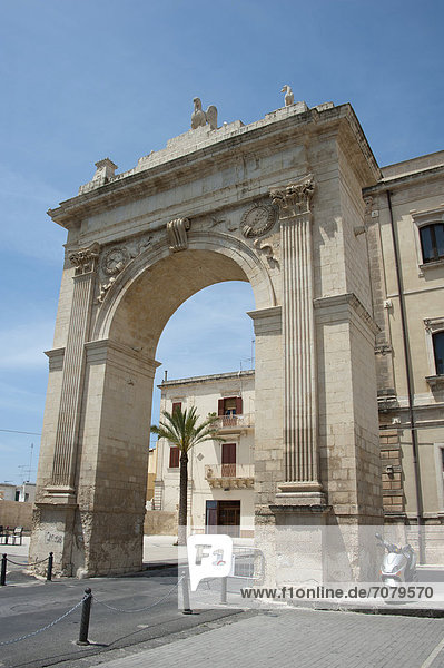 Porta Reale  Noto  Provinz Syrakus  Sizilien  Italien  Europa