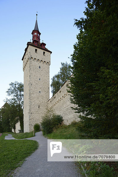 Wachturm  einer der neun Museggt¸rme der Stadt Luzern  Schweiz  Europa