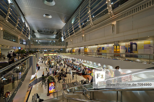Rolltreppe Abflug Halle O R Tambo International Airport Flughafen Johannesburg Sudafrika Afrika