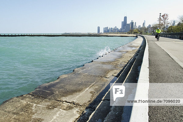 Promenade am Ufer des Michigansees