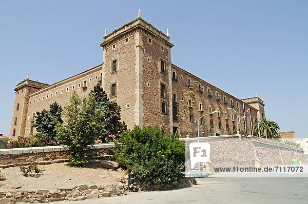 Kloster Real Monasterio de El Puig de Santa Maria  El Puig  Valencia  Spanien  ÖffentlicherGrund