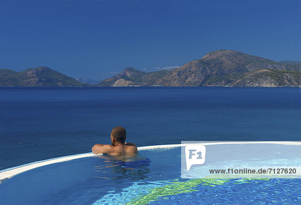 Europa europäisch Schwimmbad Hotel Tourismus Ägäisches Meer Ägäis Fethiye Türkei