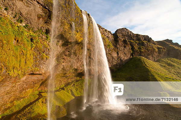 Sehenswürdigkeit  Wasser  Europa  Natur  Wasserfall  Island  Seljalandsfoss