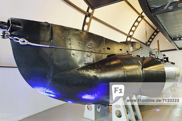 Europa  britisch  Großbritannien  Innenaufnahme  Museum  England  Hampshire  U-Boot