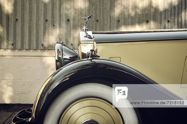 Seitenansicht eines Rolls-Royce,  London,  England,  Großbritannien,  Europe