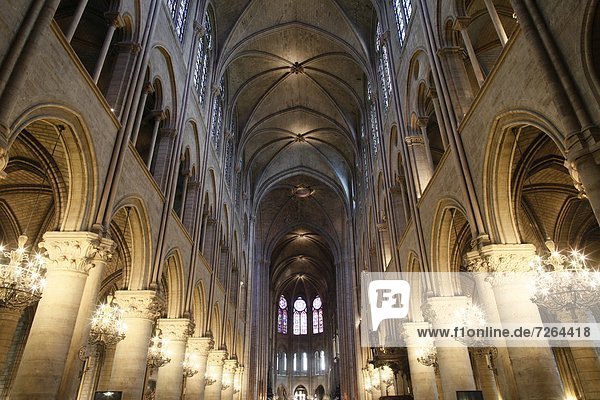 Paris  Hauptstadt  Frankreich  Europa  Kirchenschiff