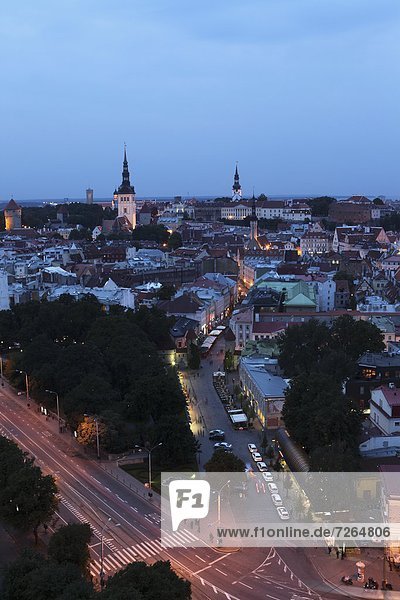 Tallinn  Hauptstadt  Europa  über  Stadt  Großstadt  UNESCO-Welterbe  Abenddämmerung  Estland  alt