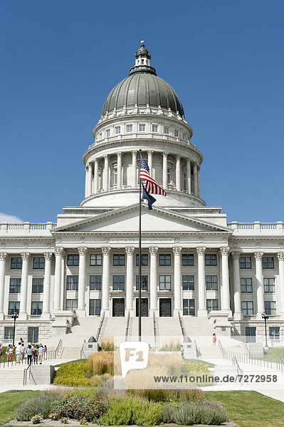 Capitol  Supreme Court and Parliament  national flag and flag of the State of Utah  Capitol Hill  Salt Lake City  Utah  Western United States  USA  United States of America  North America