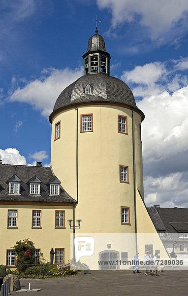 Dicker Turm tower  lower palace in historic centre of Siegen  North Rhine-Westphalia  Germany  Europe